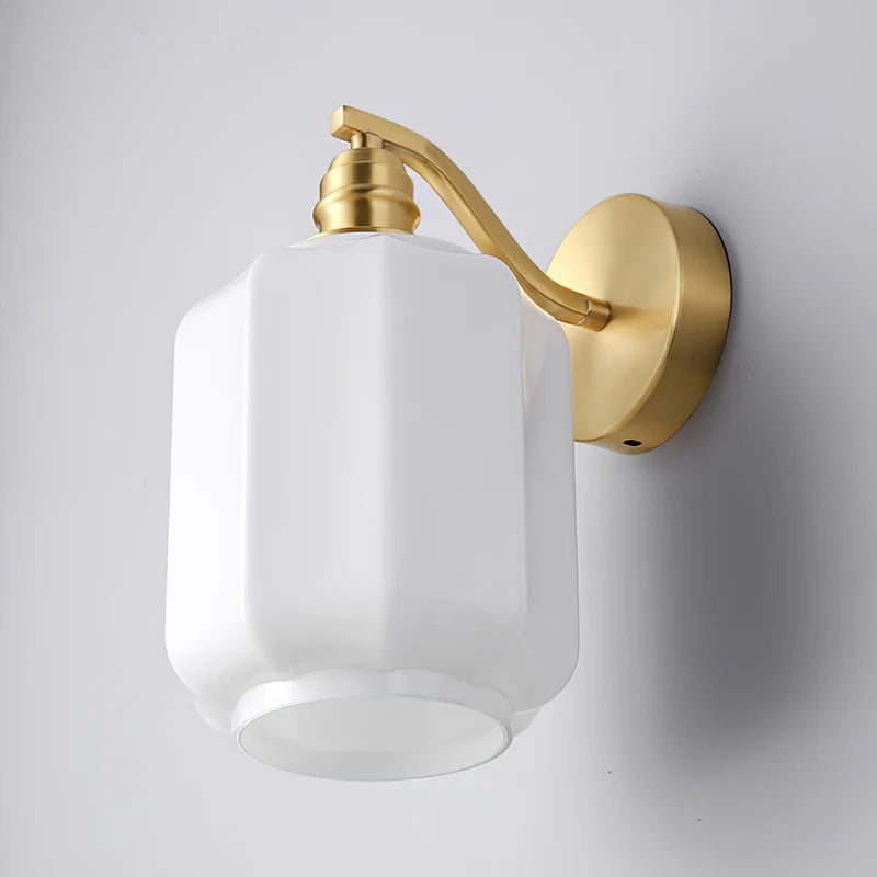 Glauce Modern Lantern Glass Brass Wall Sconce (2).webp__PID:a470ab97-9d09-4f28-92c5-922dd7bdffd7