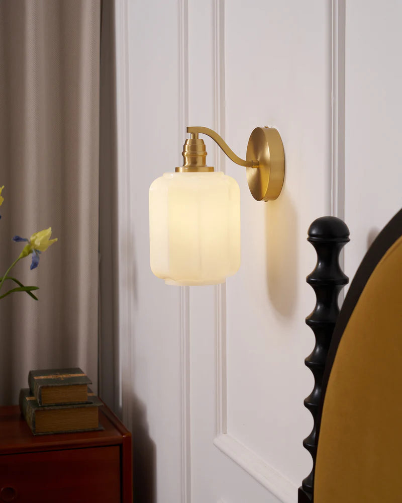 Glauce Modern Lantern Glass Brass Wall Sconce (7).webp__PID:d7bdffd7-c268-48f8-9e09-5d722c7d4cf6