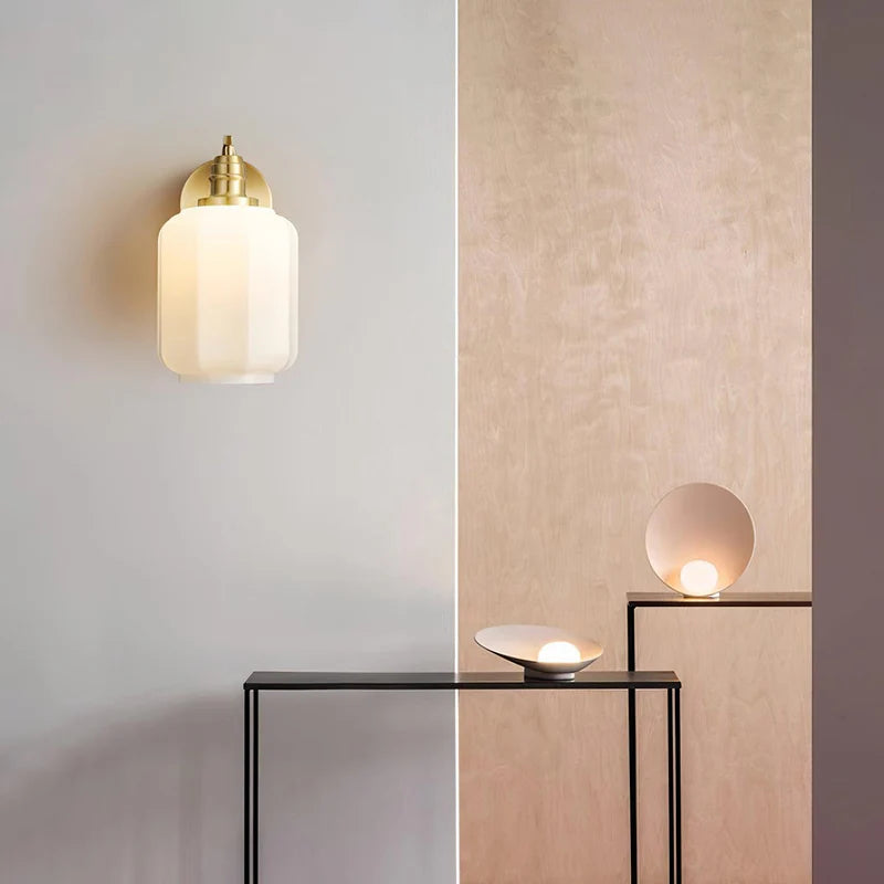 Glauce Modern Lantern Glass Brass Wall Sconce (19).webp__PID:85c26c4a-37d9-4470-ab97-9d096f2852c5