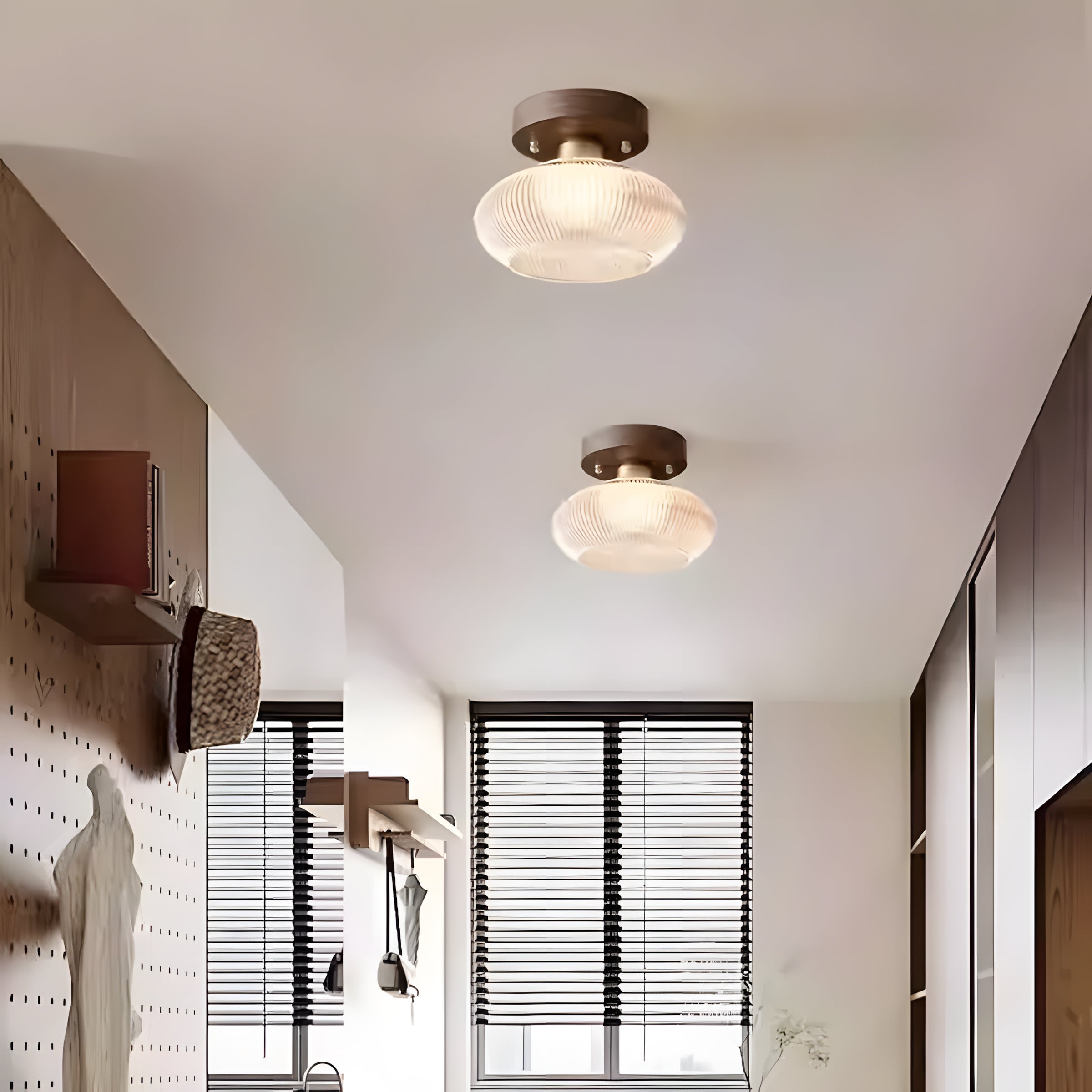 Otis Minimalist Low Dome Glass Ceiling Light 4.webp__PID:e354a2f6-ab9c-4486-9785-ec3fb5ded475