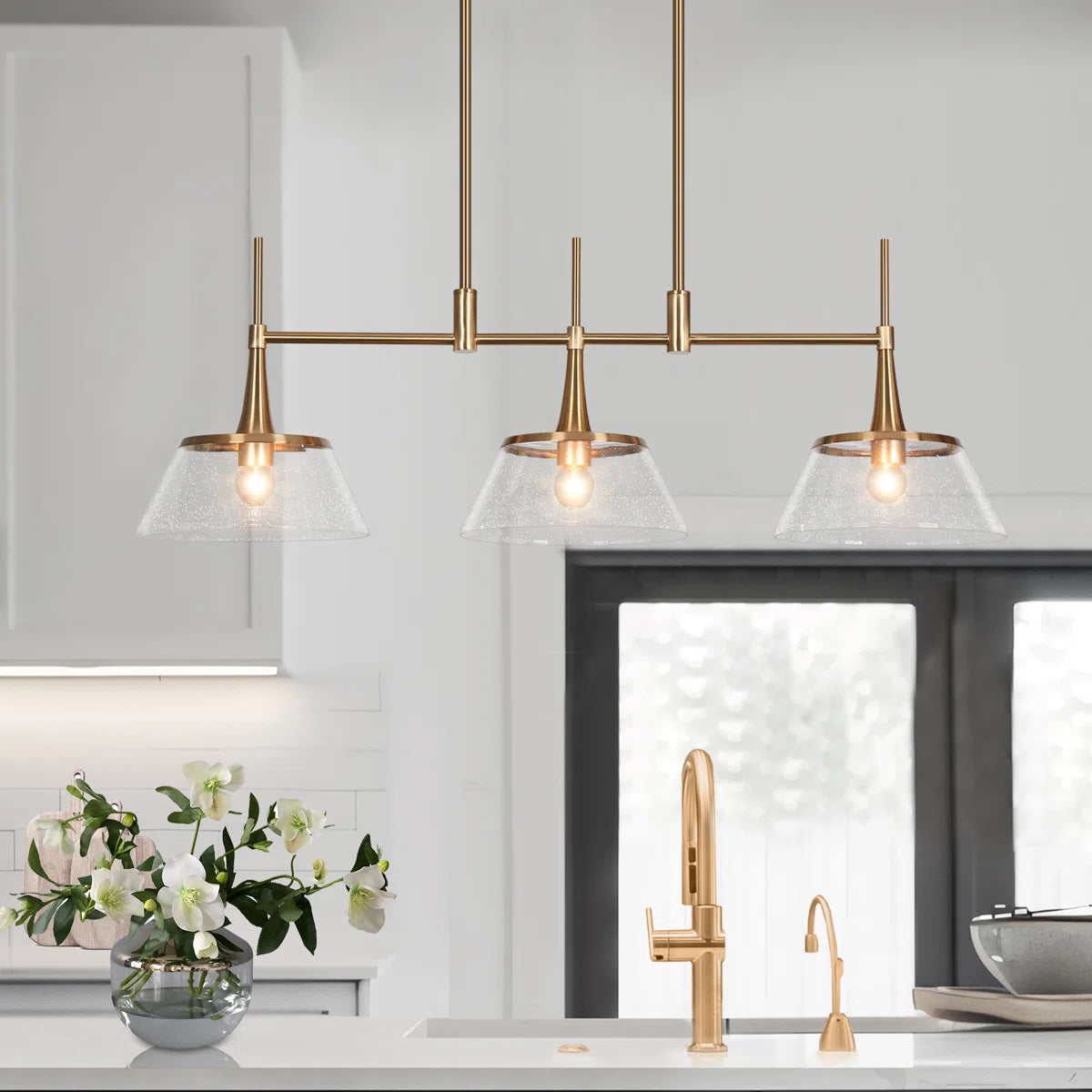 Eira Mid-Century Modern 3-Light Bowl Glass Pendant Light (19).webp__PID:e9f0a49c-14a2-4050-920b-833f21ccf28e