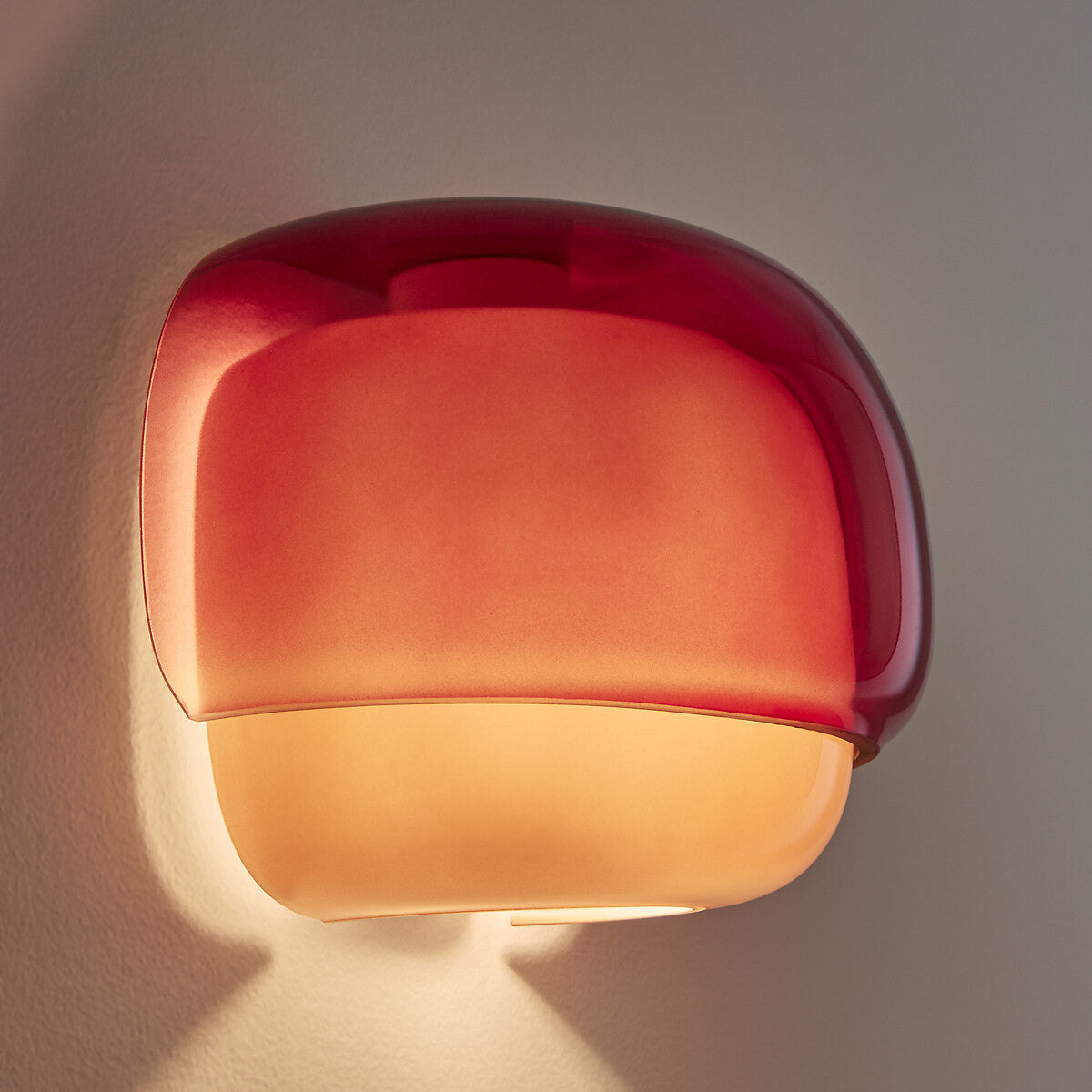 Sanae Modern Colorful Glass Shade Wall Sconce (13).webp__PID:a6b9197f-0ecc-4594-8995-7eb7d75a88c9