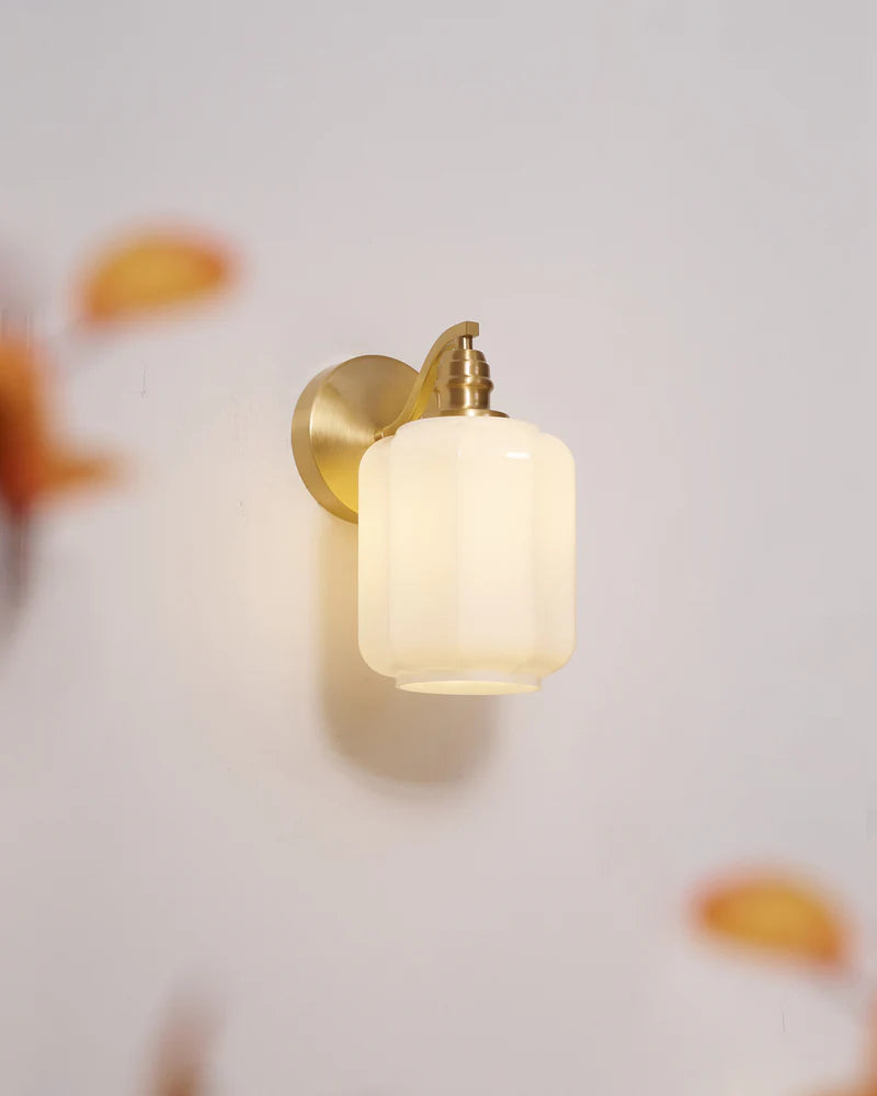 Glauce Modern Lantern Glass Brass Wall Sconce (4).webp__PID:922dd7bd-ffd7-4268-a8f8-de095d722c7d