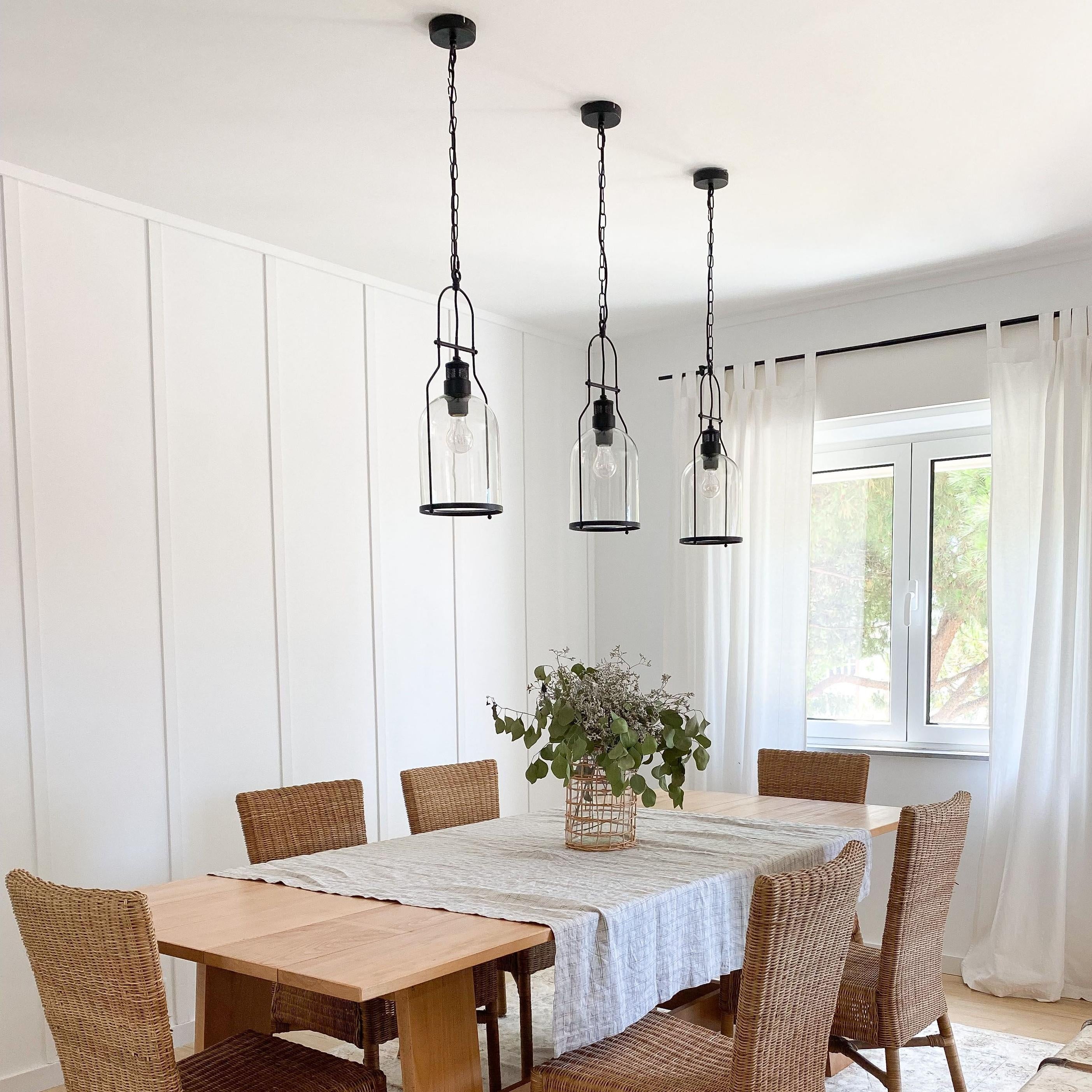 Morris Retro Industrial Metal Glass Pendant Light Scene9.webp__PID:57d4d860-fcfa-4770-a667-5cebd256cf47