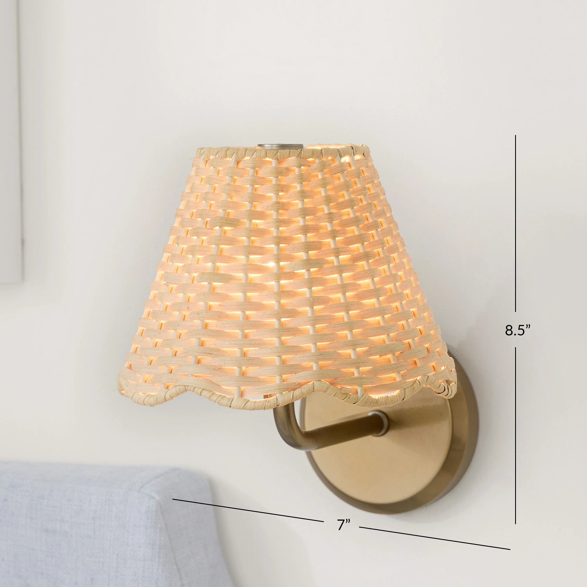 Crosby Rustic Woven Rattan Lantern Wall Sconce (3).webp__PID:e3ca1fe0-37cc-48fd-91e6-b4e2f57af4b5