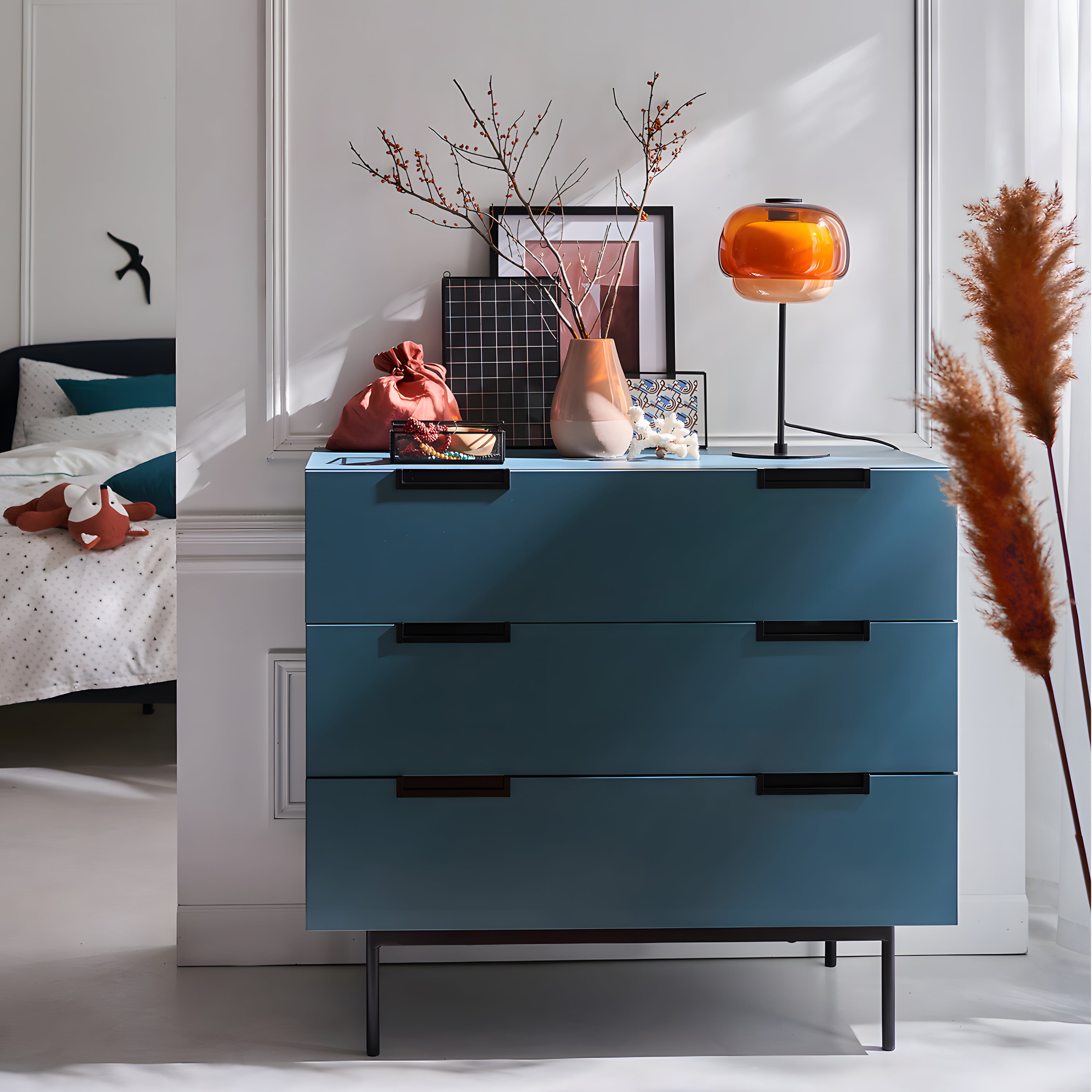 Sanae Modern Retro Double-Dome Colored Glass Table Lamp (6)_upscayl_3x_upscayl-standard-4x.webp__PID:01104324-5446-48e7-945b-1850b98acde8