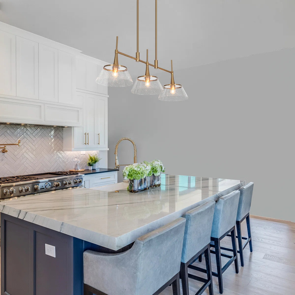 Eira Mid-Century Modern 3-Light Bowl Glass Pendant Light (23).webp__PID:aff43773-9017-40fe-82c5-80593fb574c4