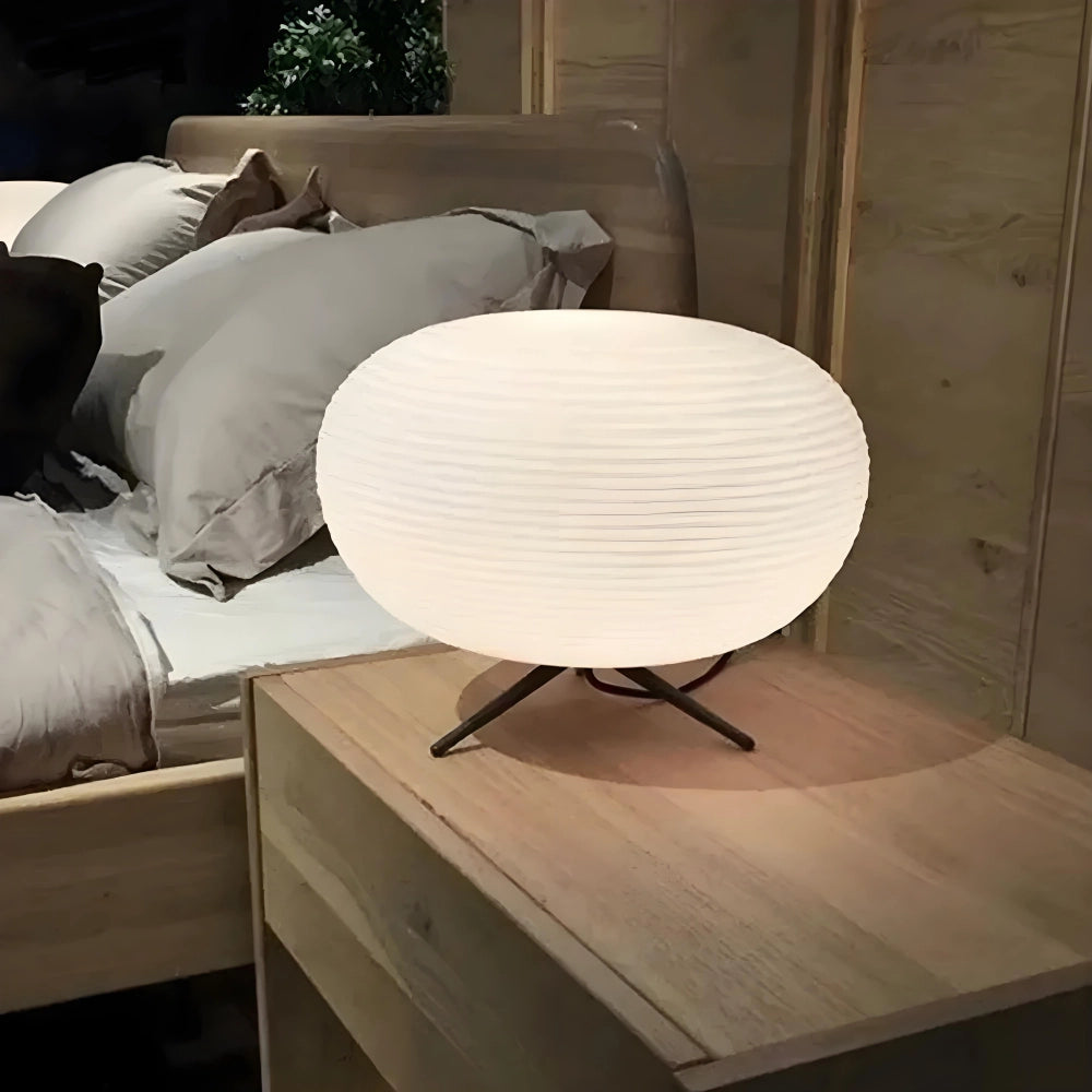 Modern Blown Glass Spherical Table Lamp2.webp__PID:54899a7d-22f0-4a0c-a0d2-0f3e702a9ab1