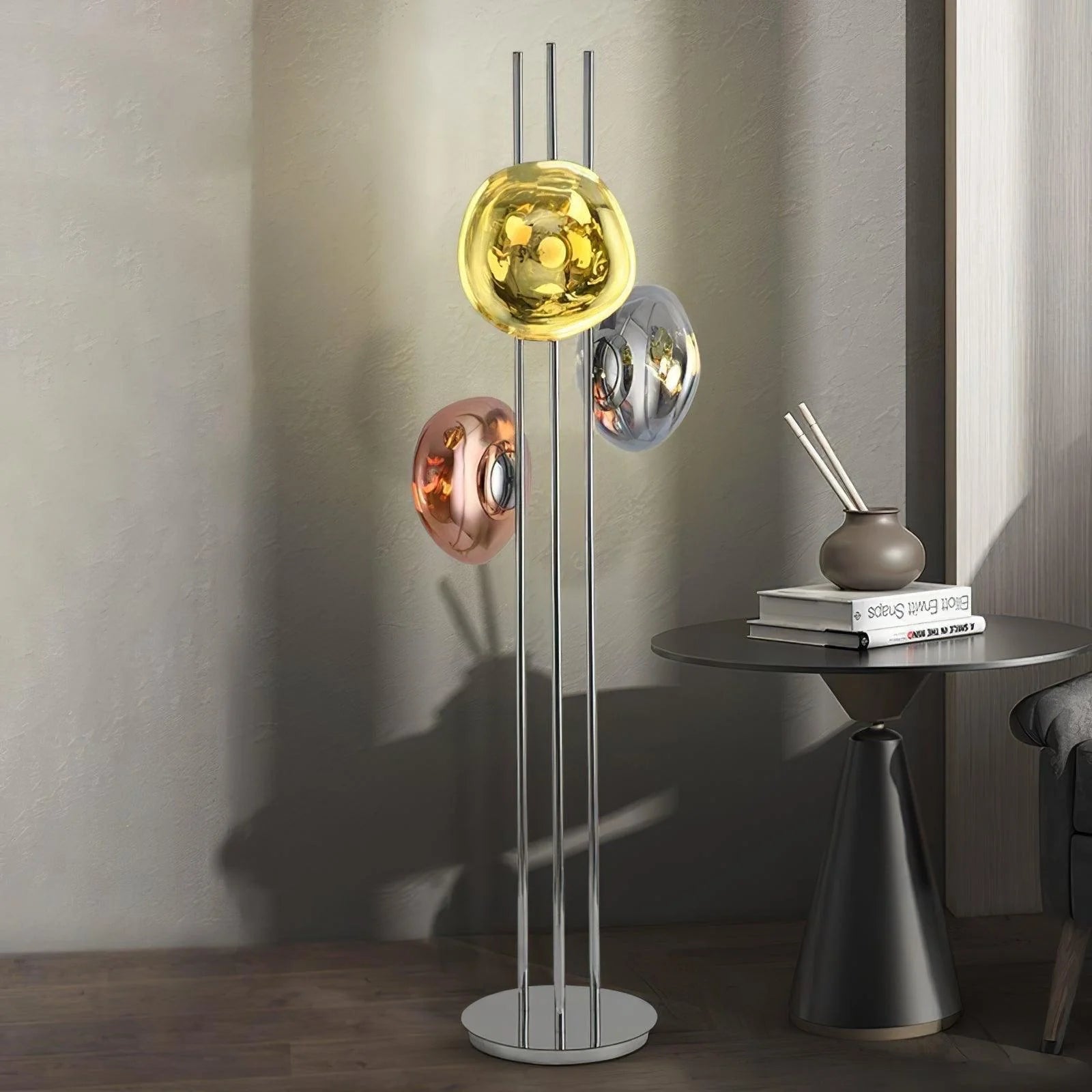 Lava Glass Sculpture Three-Head Floor Lamp (3).webp__PID:74620f6d-053a-44e7-b022-ee9b09924e39