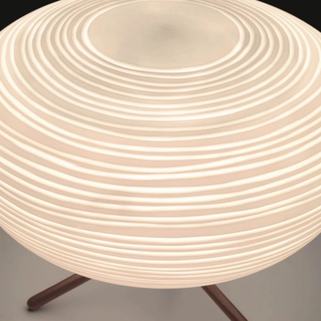 Modern Blown Glass Spherical Table Lamp3.webp__PID:d001f5a6-bfeb-4cbe-91ba-2f0a631cf6b6