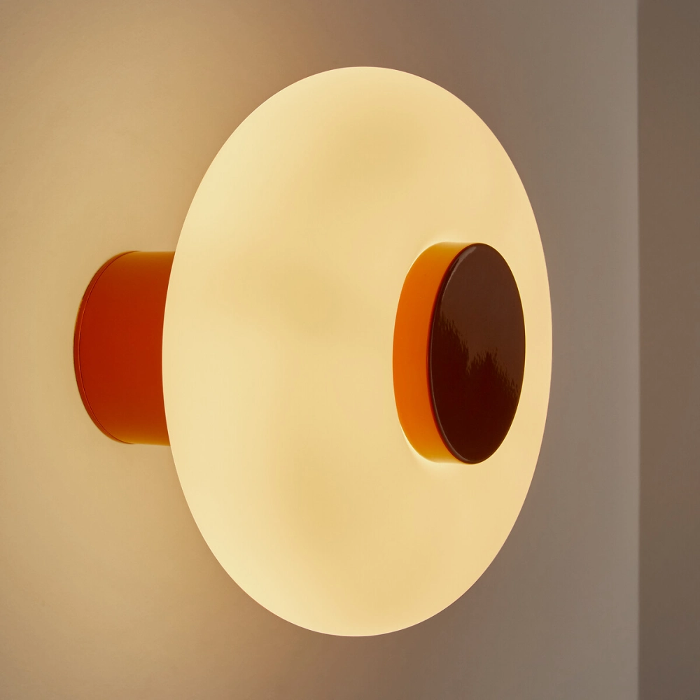 Vorell Minimalist Round Glass Wall Light2.webp__PID:835c8687-17b7-4435-baf7-0797fd4a0b11