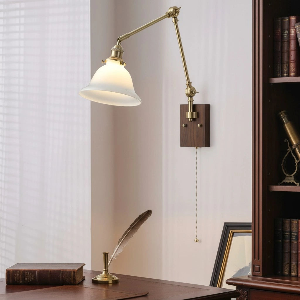Virginia Vintage Brass Swing Arm Wall Lamp22.webp__PID:3154f1c7-ac17-4b9a-be23-f6f0f09d7065