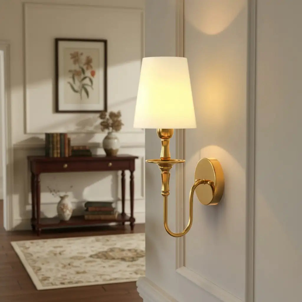 Xanthe Retro Classic Gold Curving Arm Wall Sconce2.webp__PID:7b676f04-1712-4eee-93bf-944779cca56f