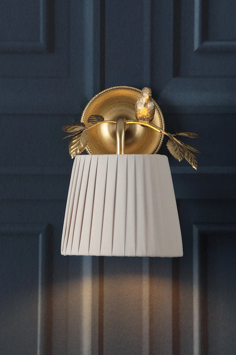 Front view of the complete Egelton wall light