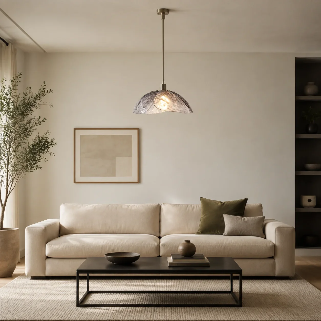 Grey 36-centimeter floral glass pendant in a neutral modern living room