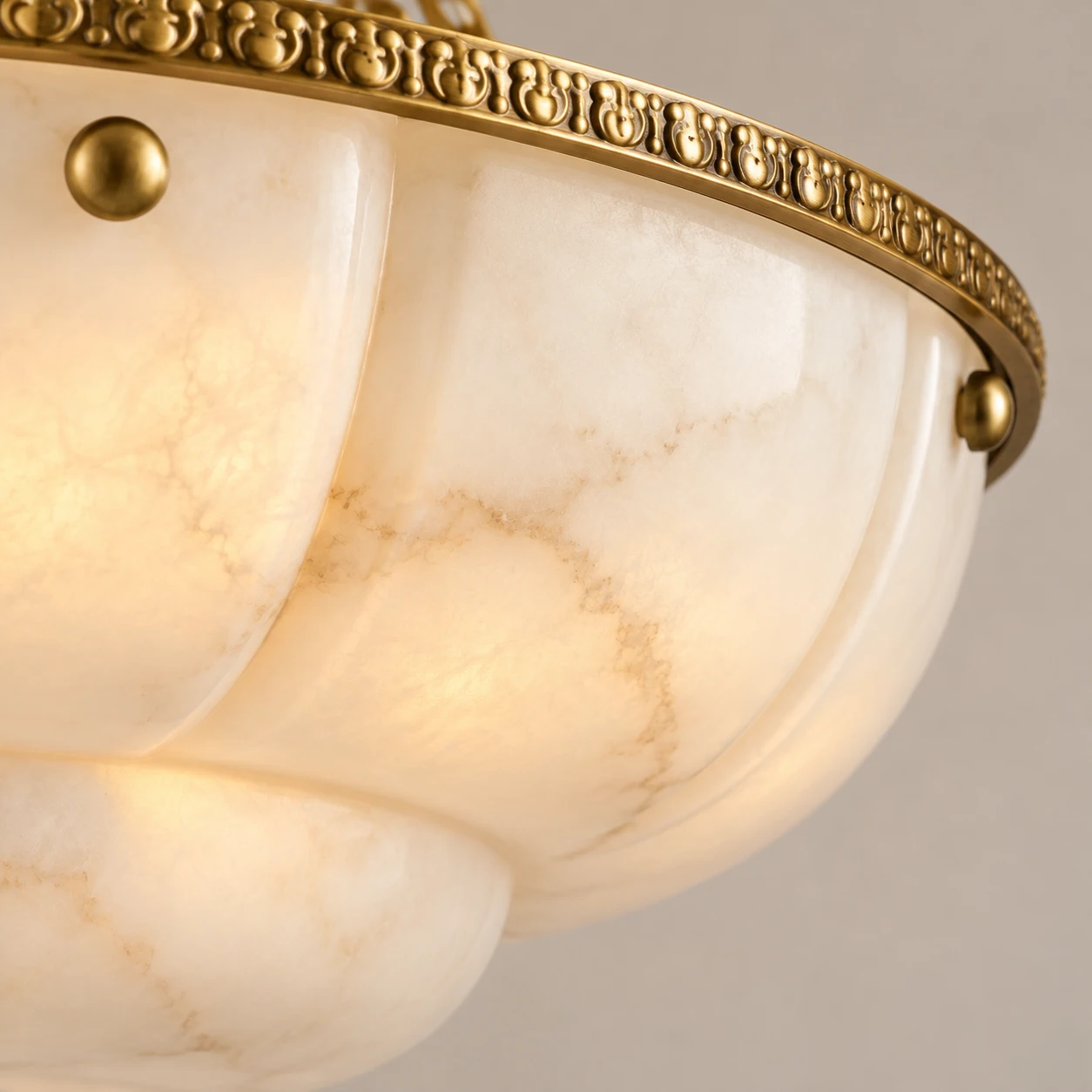 Pale veined bowl shade detail